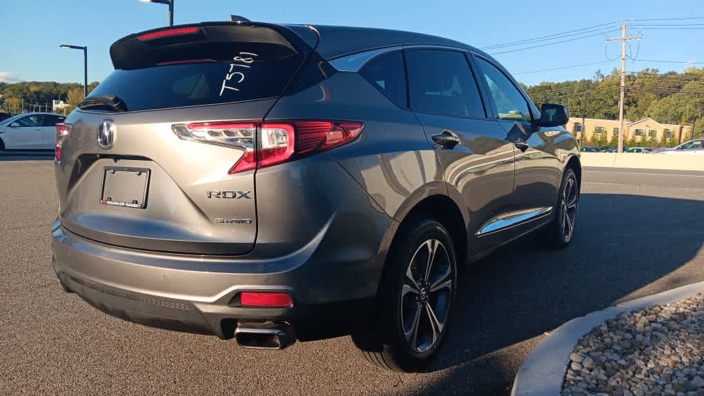 Used 2025 Acura RDX w/ Technology Package AWD/4WD image 5