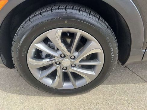 Used 2020 Buick Encore GX Essence w/ Experience Buick Package image 24