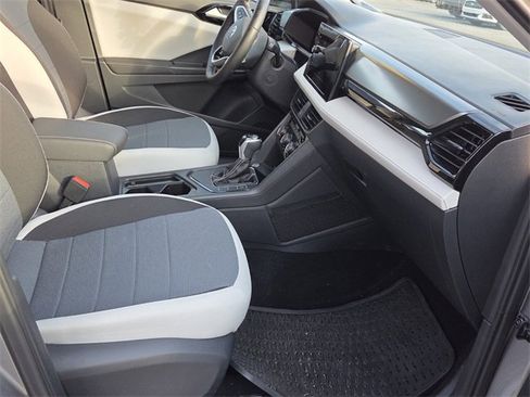 Used 2025 Volkswagen Taos S image 10