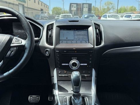 Used 2017 Ford Edge Sport w/ Equipment Group 401A AWD/4WD image 37