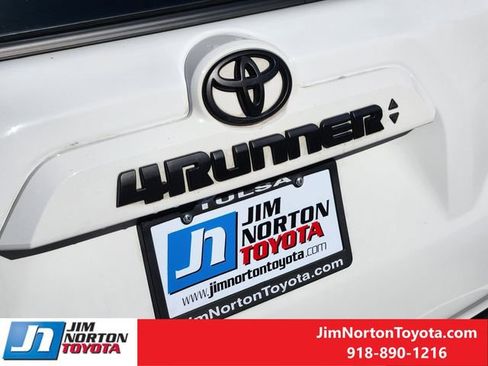 Used 2023 Toyota 4Runner SR5 Premium image 12
