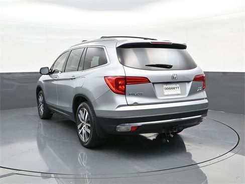 Used 2018 Honda Pilot Elite image 8