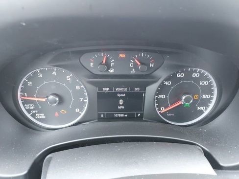 Used 2018 GMC Terrain SLE image 10