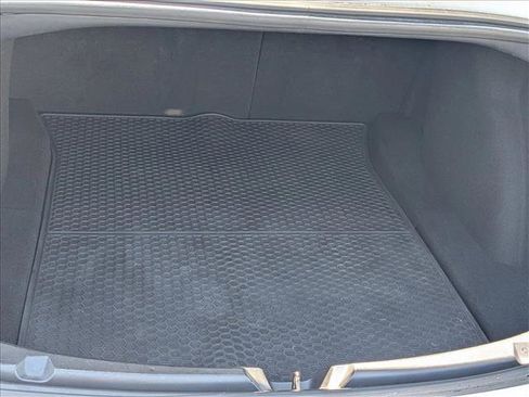 Used 2019 Tesla Model 3 Mid Range RWD image 6