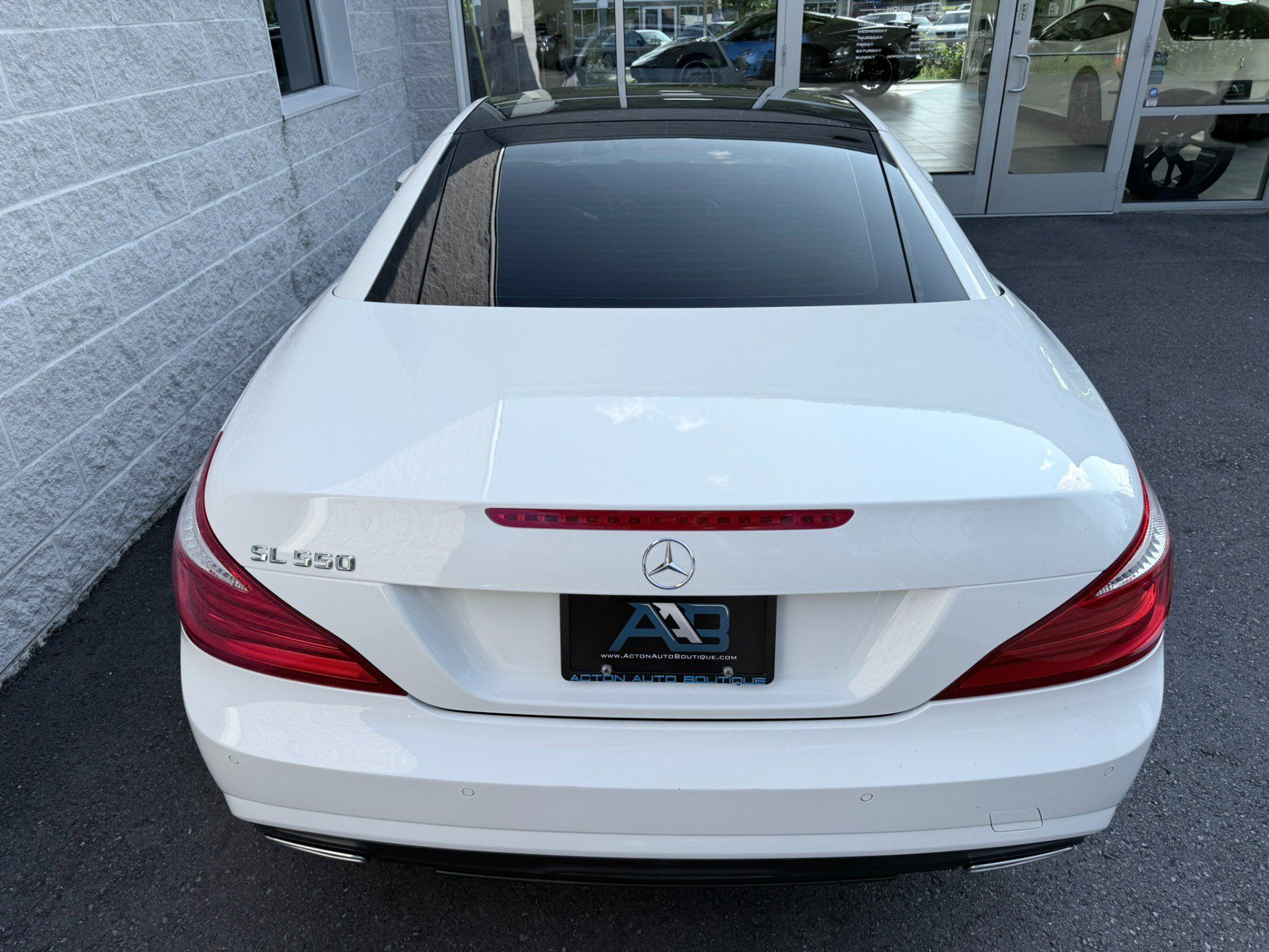 Used 2015 Mercedes-Benz SL 550 image 40