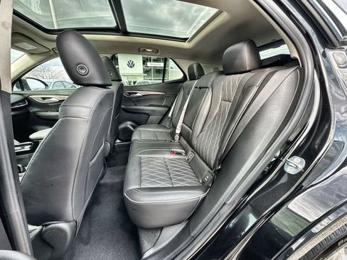 Used 2023 Buick Envision Avenir AWD/4WD image 26