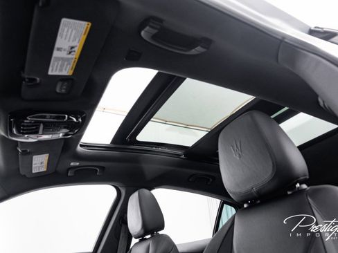 Used 2023 Maserati Grecale Modena image 33