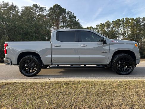 Used 2024 Chevrolet Silverado 1500 RST image 4