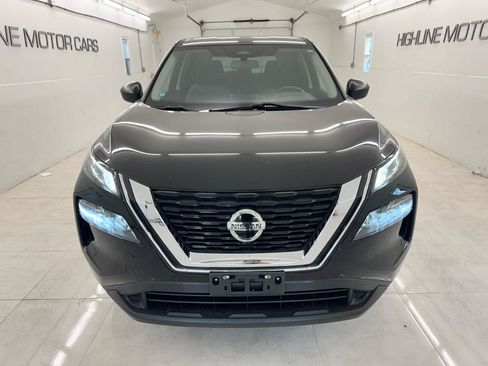 Used 2021 Nissan Rogue S AWD/4WD image 2