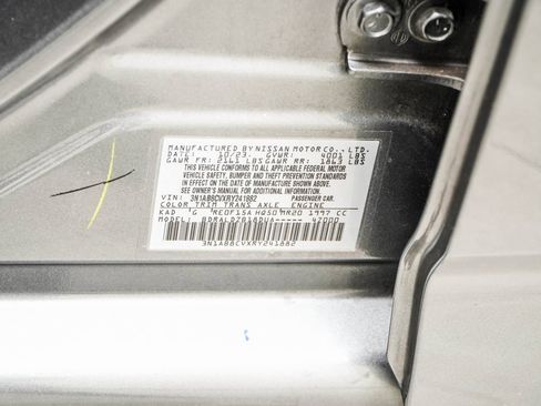 Used 2024 Nissan Sentra SV image 41