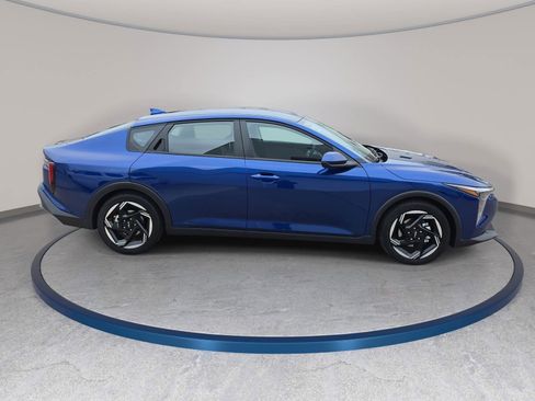 New 2025 Kia K4 EX image 4