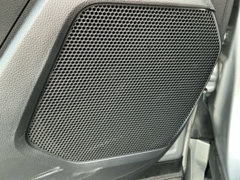 Certified 2022 Toyota Highlander XLE image 25