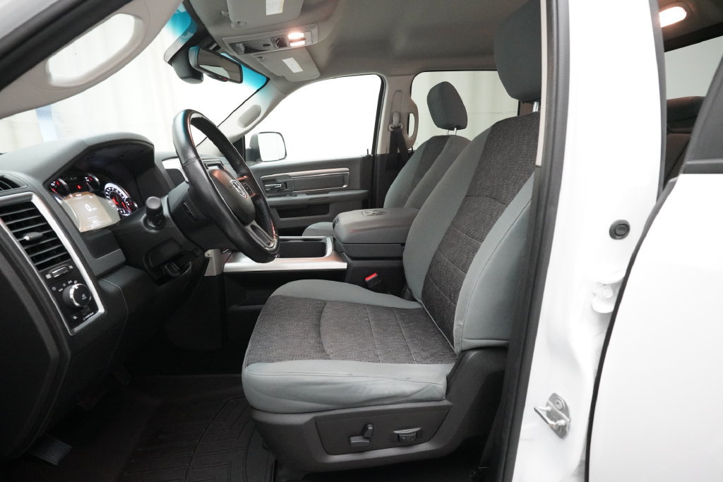 Used 2019 RAM 1500 Big Horn AWD/4WD image 7