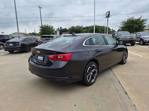 Used 2023 Chevrolet Malibu LT FWD image 5