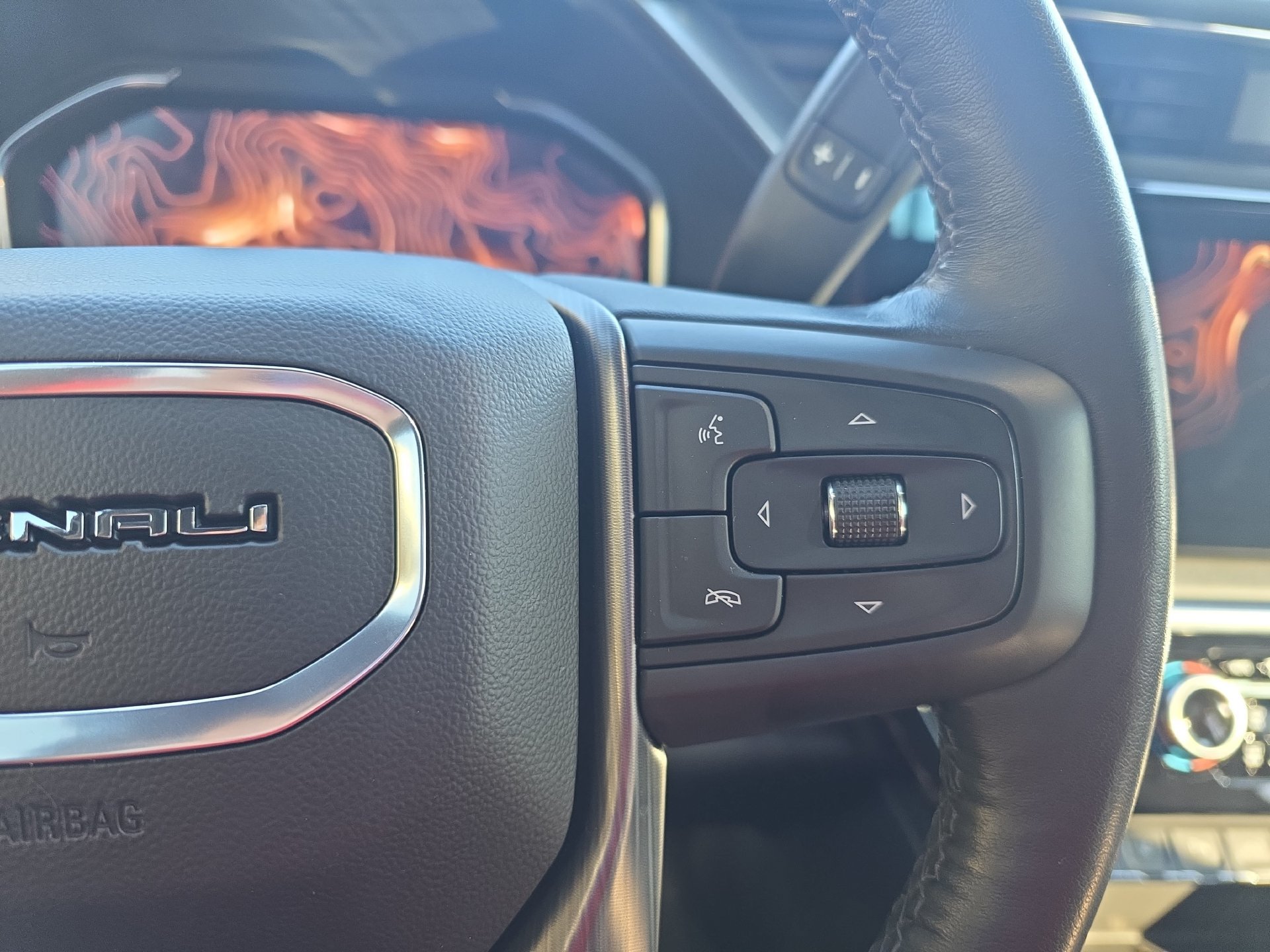 Used 2025 GMC Sierra 2500 Denali Ultimate AWD/4WD image 17