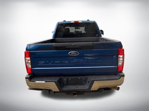 Used 2022 Ford F250 XL w/ STX Appearance Package image 4