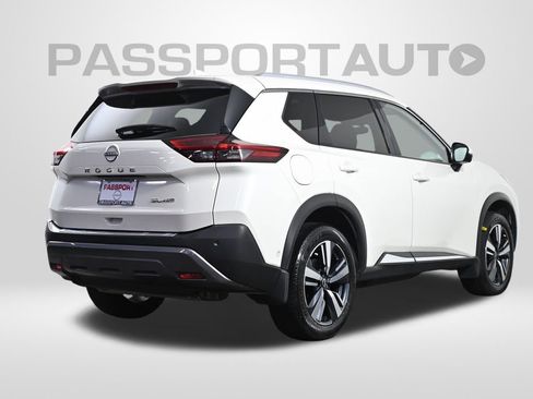 Used 2023 Nissan Rogue SL w/ SL Premium Package image 10
