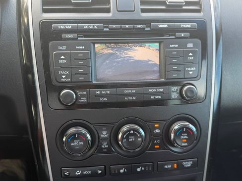 Used 2012 MAZDA CX-9 Touring w/ Moonroof & Bose Audio Pkg AWD/4WD image 16
