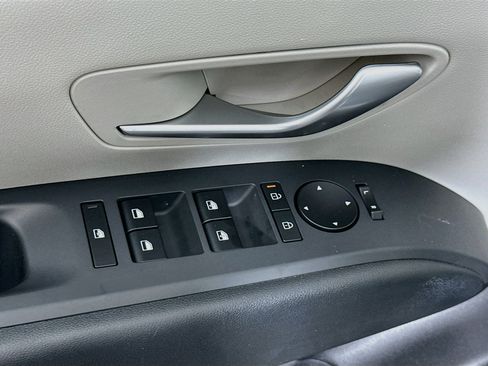 Used 2026 Hyundai Tucson SEL FWD image 15