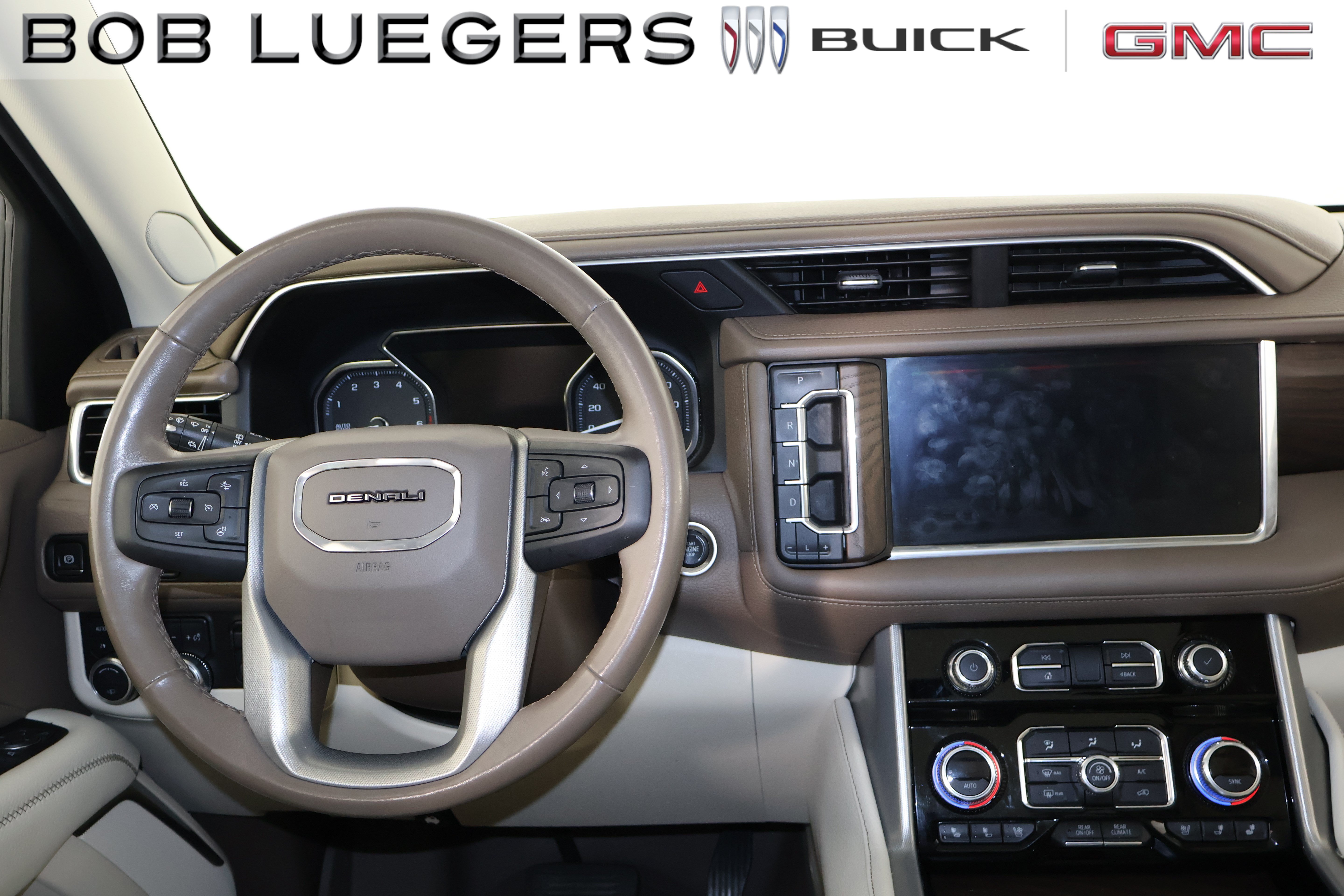 Certified 2021 GMC Yukon Denali w/ Denali Ultimate Package AWD/4WD image 14