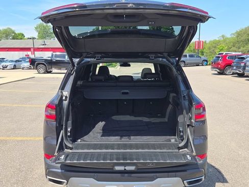 Used 2022 BMW X5 xDrive40i w/ Premium Package AWD/4WD image 24