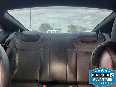 Used 2014 Hyundai Genesis 3.8 image 15