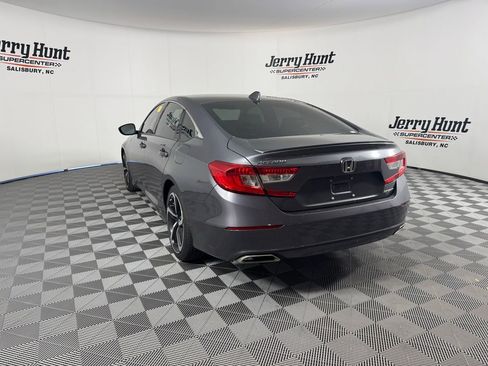 Used 2020 Honda Accord Sport image 10