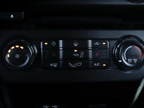 Used 2018 Ford F150 XLT w/ Equipment Group 302A Luxury image 32