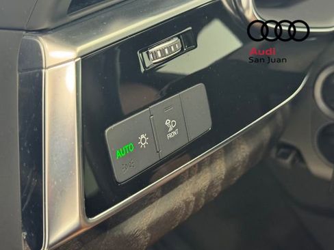 Used 2021 Audi Q8 Premium Plus w/ Premium Plus Package image 28