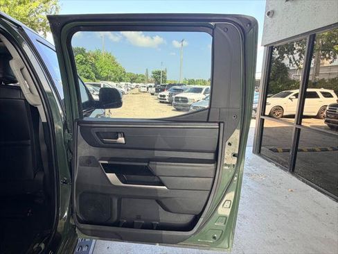 Used 2023 Toyota Tundra Limited AWD/4WD image 17