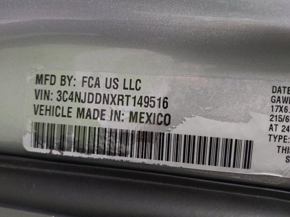 Used 2024 Jeep Compass Trailhawk AWD/4WD image 33