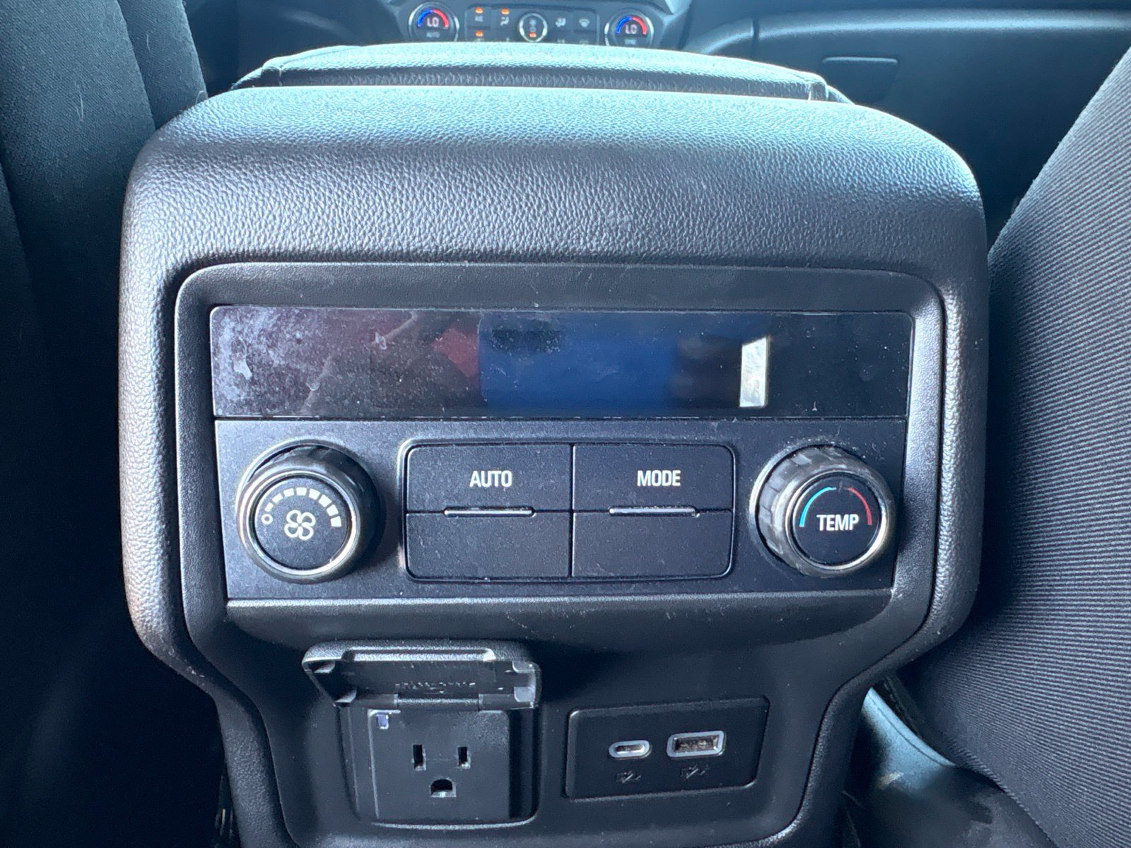 Used 2021 GMC Acadia SLE w/ Driver Convenience Package FWD image 28