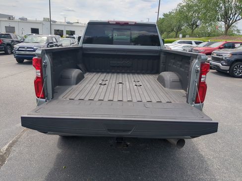 Used 2024 Chevrolet Silverado 2500 High Country w/ Technology Package AWD/4WD image 60
