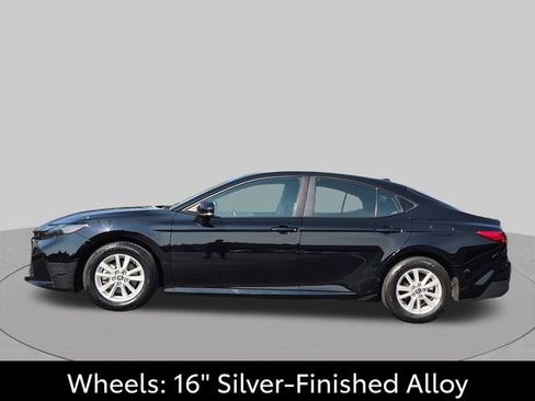 Certified 2025 Toyota Camry LE FWD image 10
