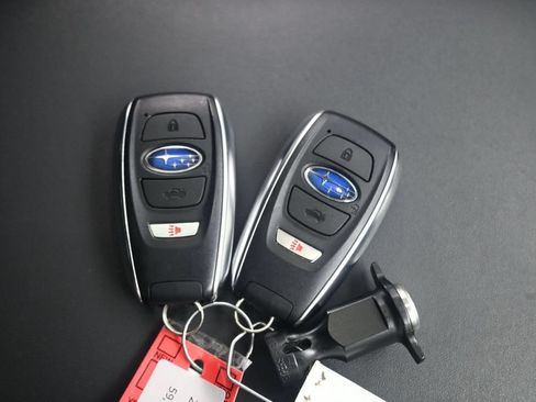 Used 2021 Subaru Outback Limited XT w/ Popular Package #2 AWD/4WD image 29