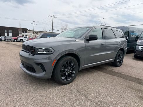 Certified 2023 Dodge Durango SXT Launch Edition w/ SXT Blacktop Group image 1