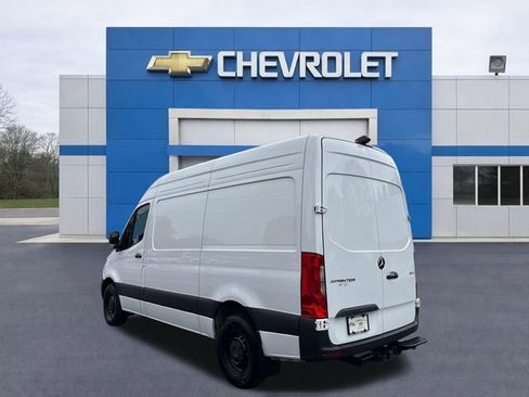 Used 2025 Mercedes-Benz Sprinter 2500 image 5
