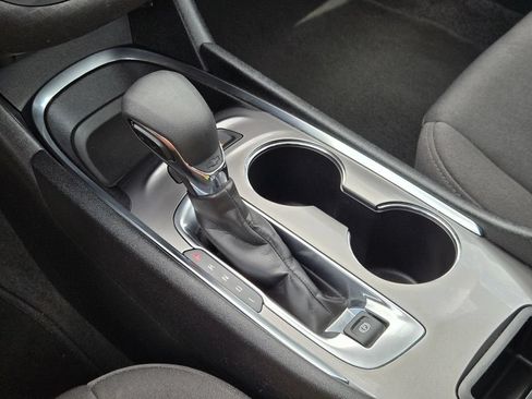 Used 2025 Chevrolet Malibu LT FWD image 26