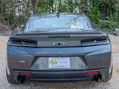 Used 2017 Chevrolet Camaro LT image 4
