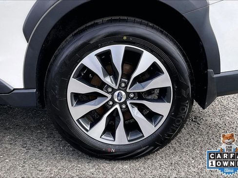 Certified 2023 Subaru Outback Limited image 10