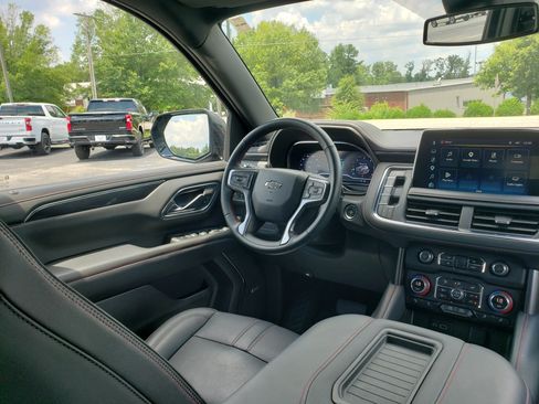 Used 2023 Chevrolet Tahoe RST w/ Luxury Package RWD image 39