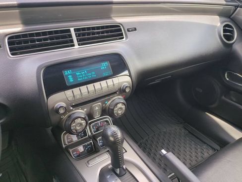 Used 2010 Chevrolet Camaro LT w/ RS Package RWD image 10