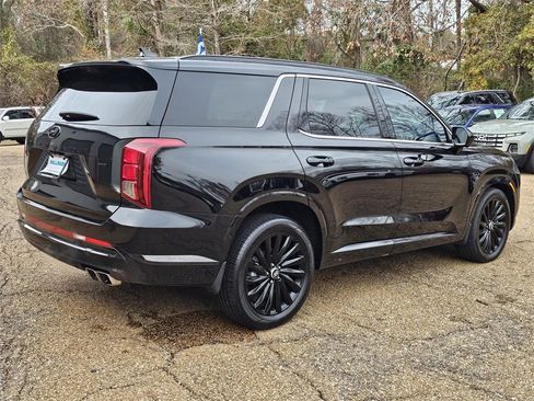 Certified 2025 Hyundai Palisade Calligraphy image 4