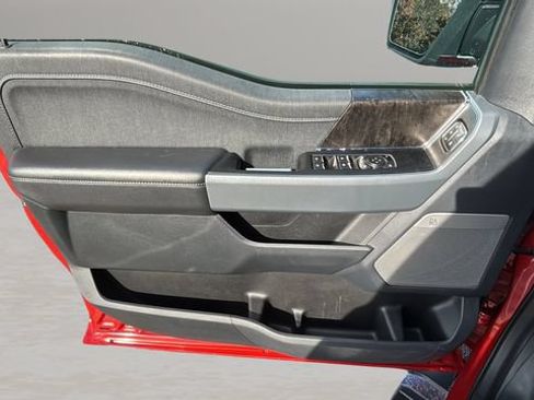 Used 2023 Ford F150 Lariat AWD/4WD image 17