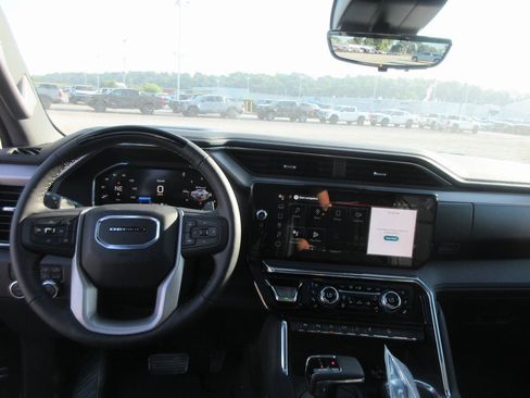 New 2026 GMC Sierra 1500 Denali image 17