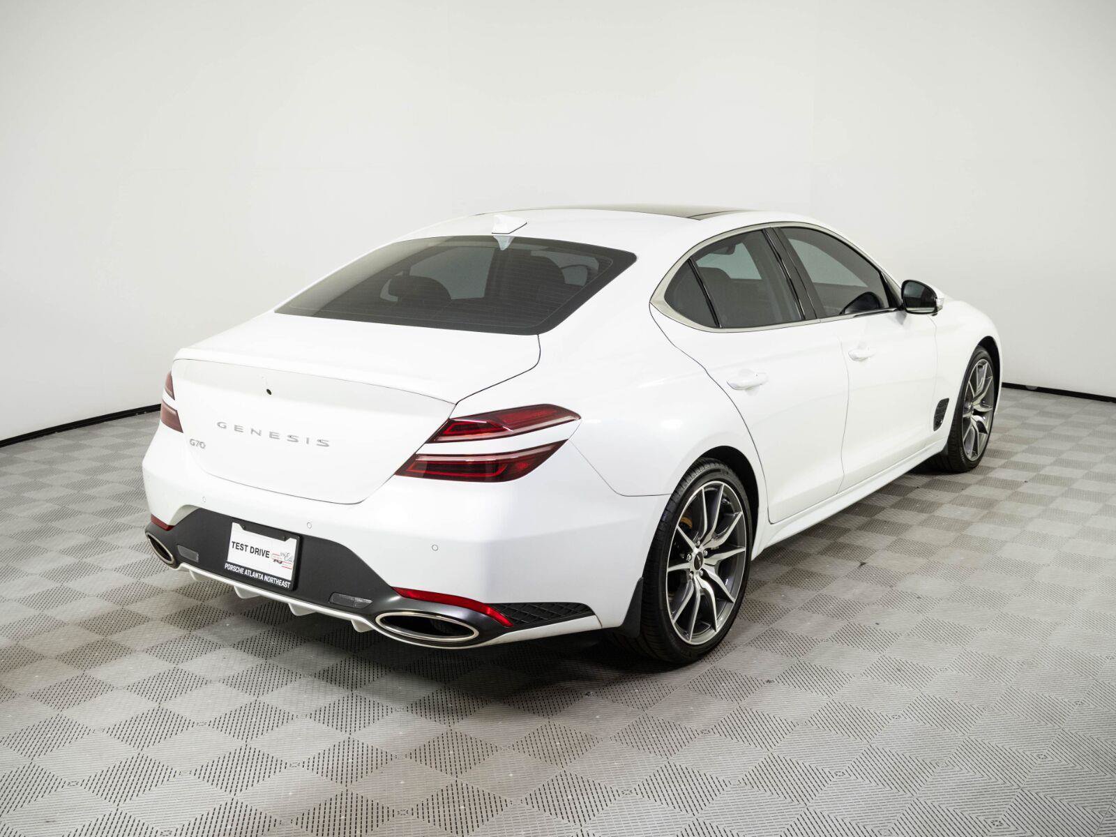 Used 2026 Genesis G70 2.5T Prestige RWD image 28