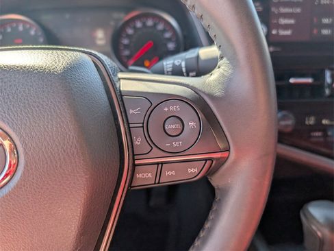 Used 2023 Toyota Camry XSE image 21