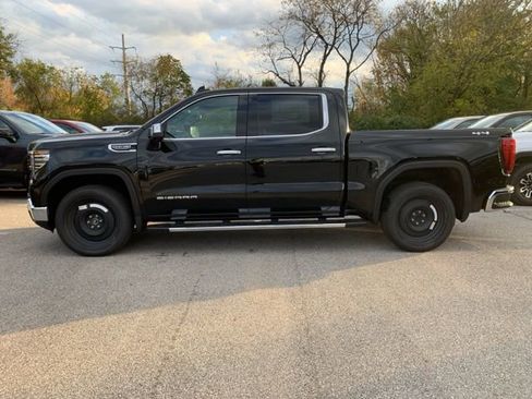 New 2026 GMC Sierra 1500 SLT w/ SLT Premium Plus Package image 7