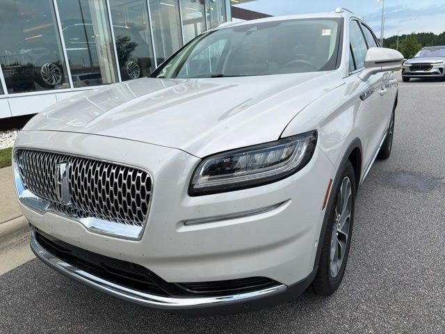 Certified 2023 Lincoln Nautilus Reserve AWD/4WD image 10