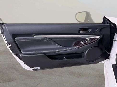 Used 2023 Lexus RC 300 RWD image 19